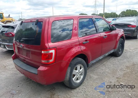 2012 Ford Escape Xls из США, поврежденный, VIN 1FMCU0C74CKB75558